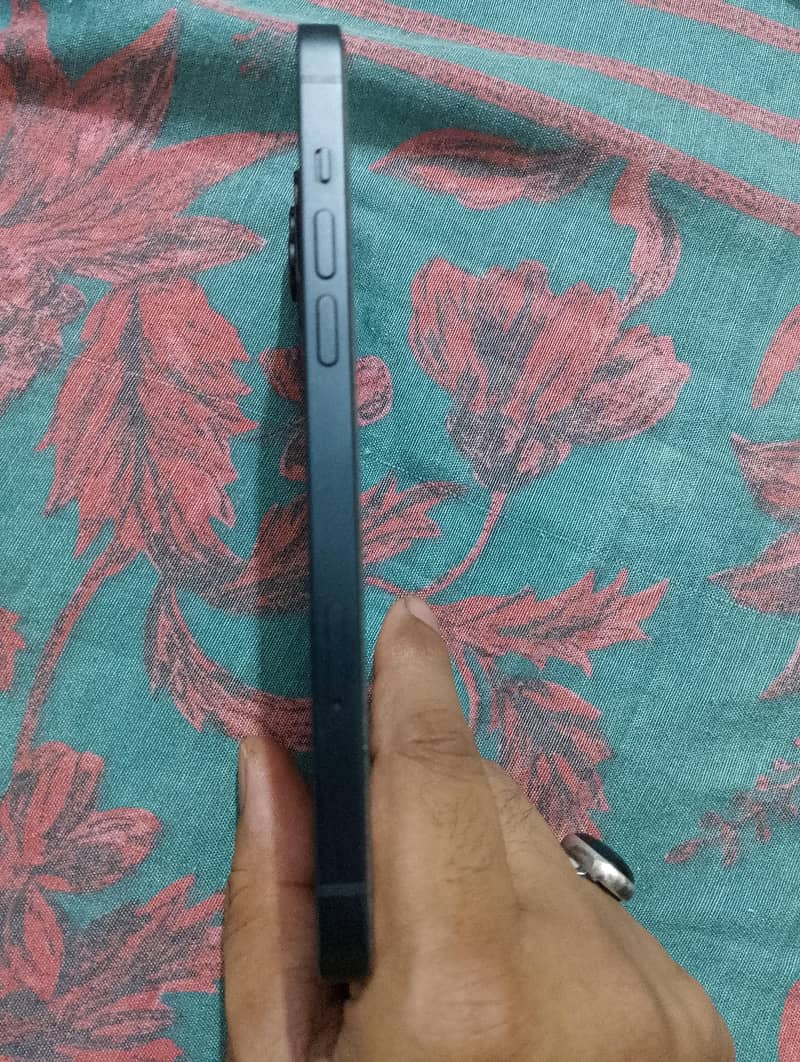 Apple iPhone 14 plus 6