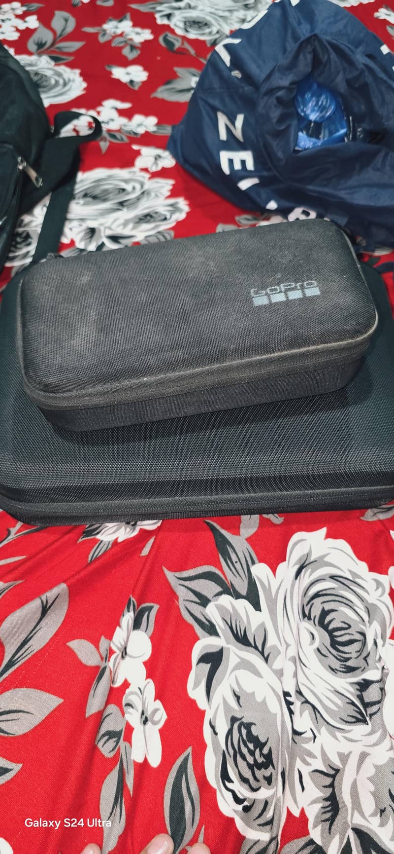 DSLR CAMERA 12