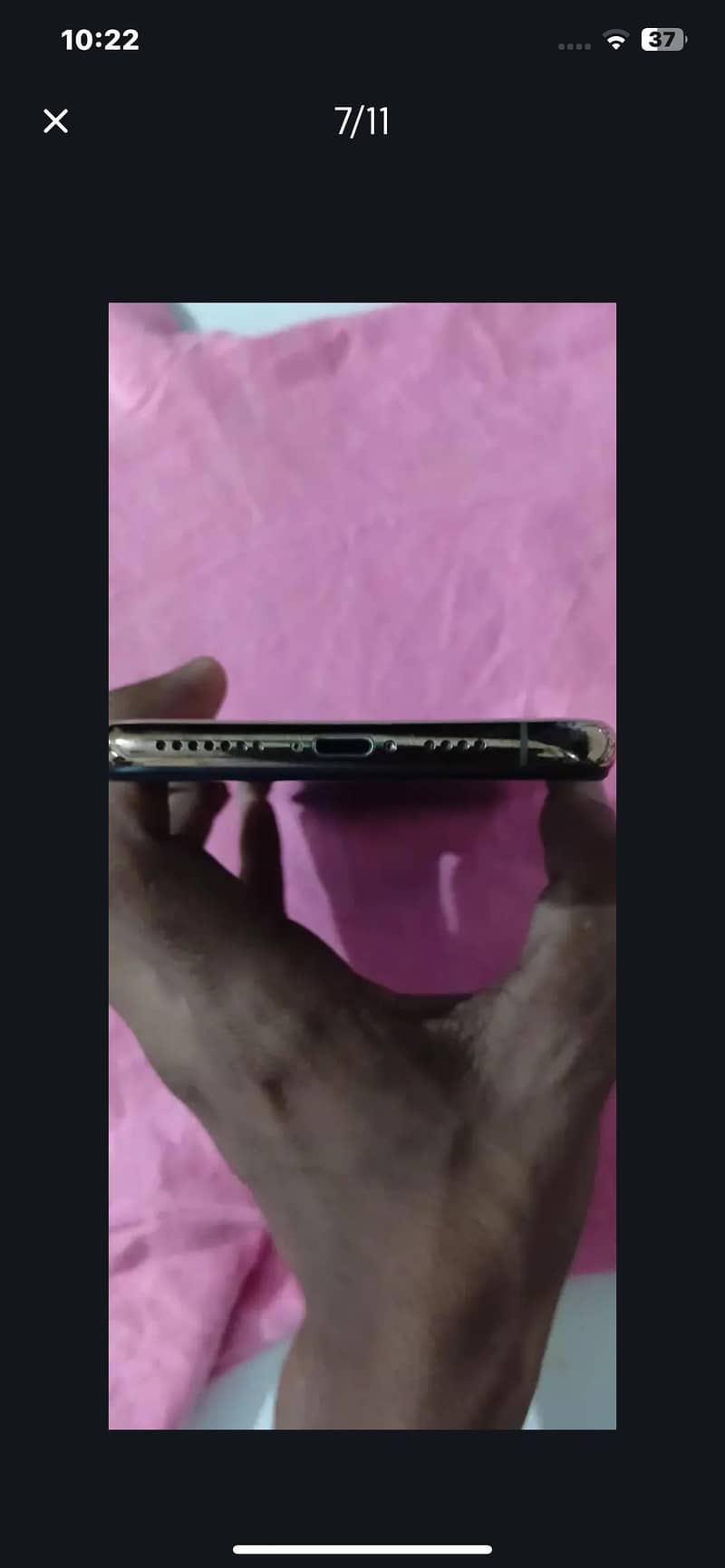 Apple iPhone XS Max 4