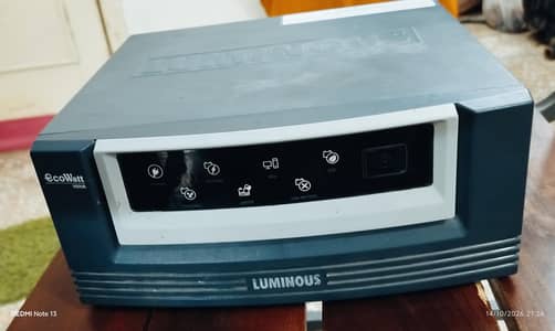 luminous Ups 900watt 0-32-6-932-16-85