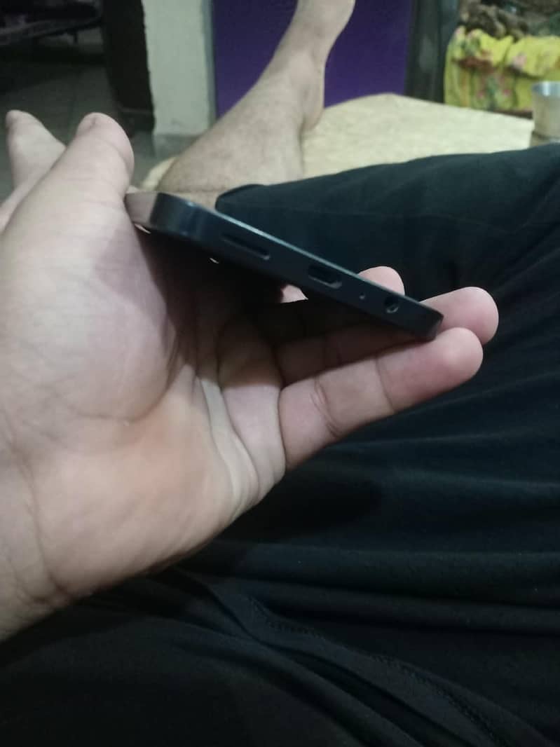 Samsung Mobile A07 1