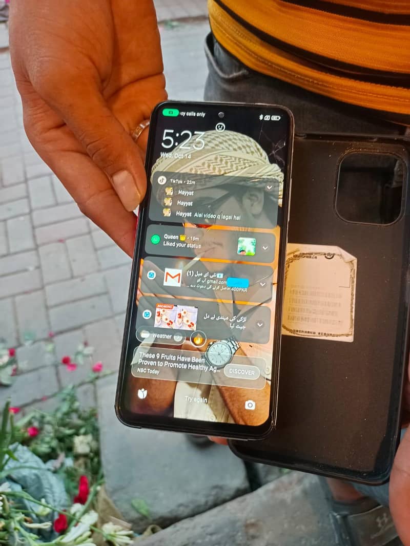 Realme 12 5