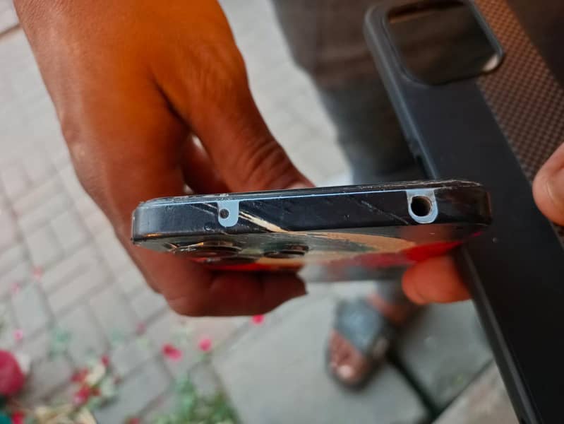 Realme 12 6