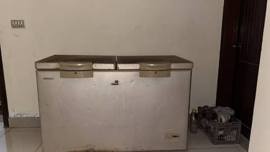 Fridge