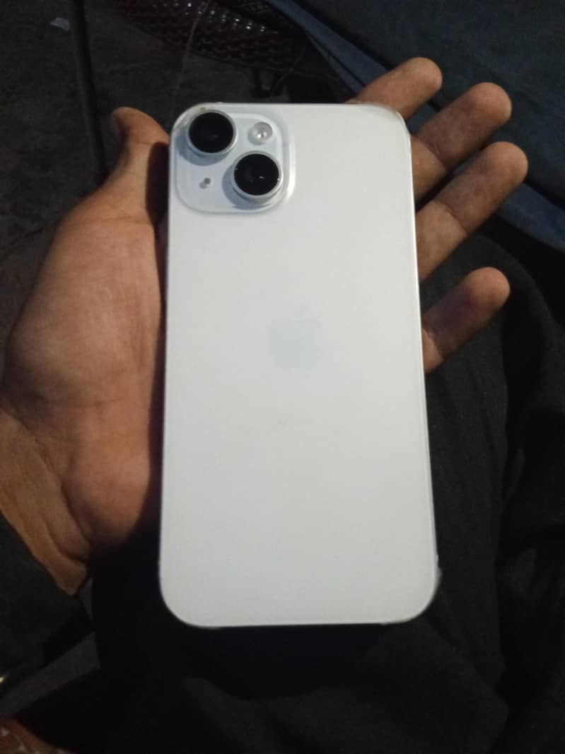 Apple iPhone 15 1