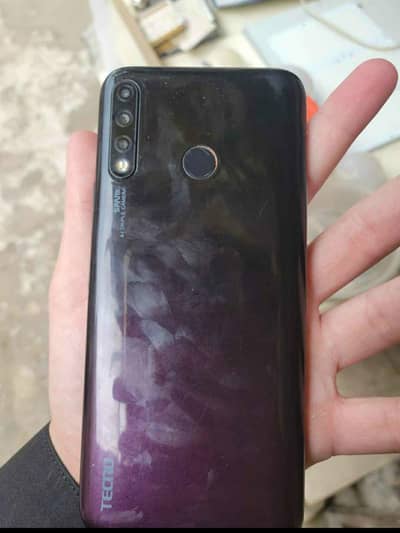 Tecno spark 4