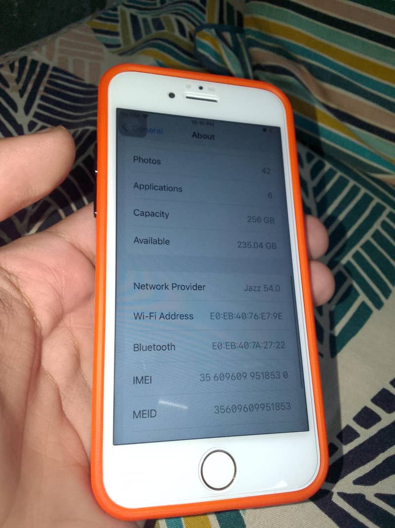 Apple iPhone 8 6