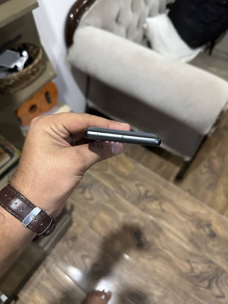 Google Pixel 7 5