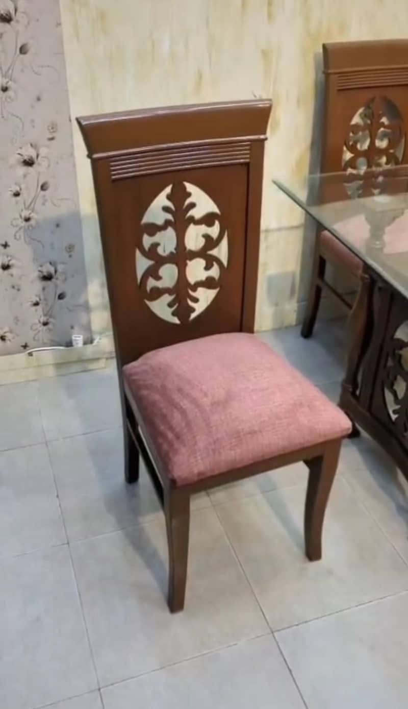 dining table 6 chairs 0