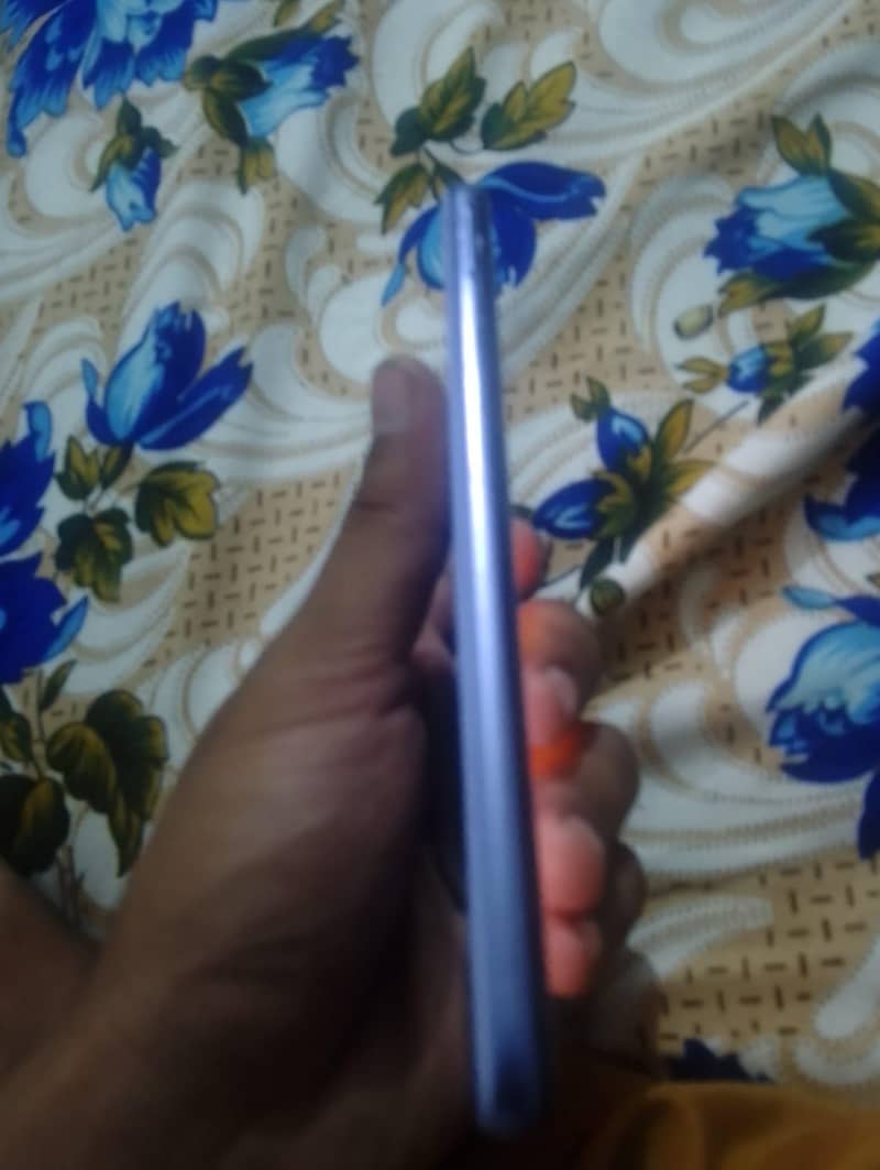 Samsung Mobile A32 3