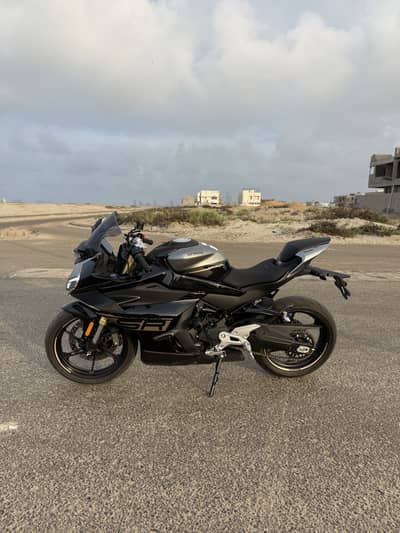 CF moto 450 SR