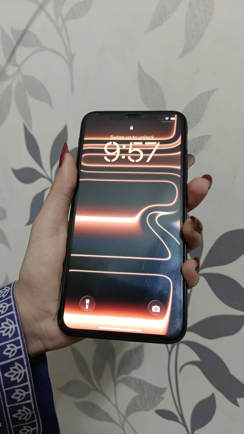 Apple iPhone 11 Pro Max 0