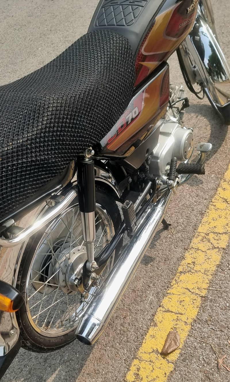 HONDA | CD 70 | BLACK 2026 (APL4) 11