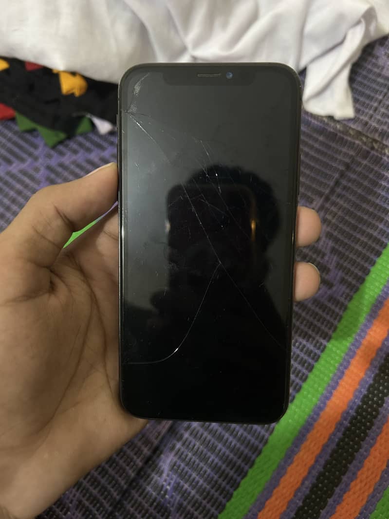Apple iPhone X 5