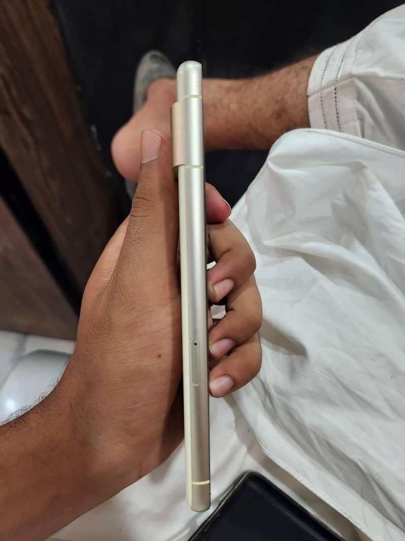 Google Pixel 7 2