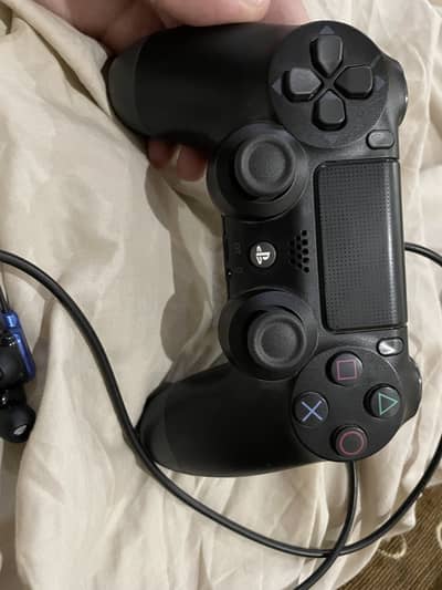 PlayStation 4 copy controller