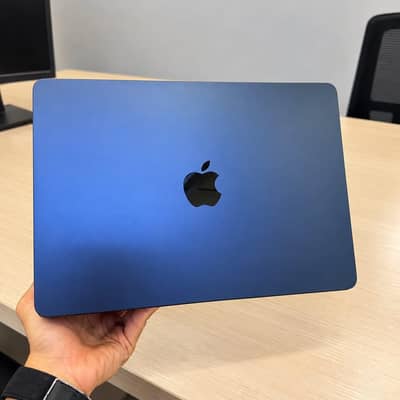 Apple MacBook Air M2 | 16GB RAM | 1TB SSD | Midnight Blue