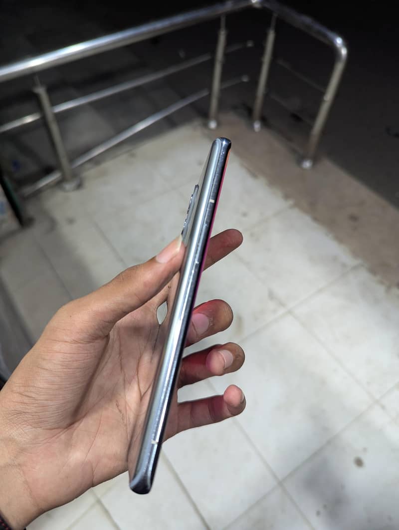 One Plus 9 Pro 12/256 1