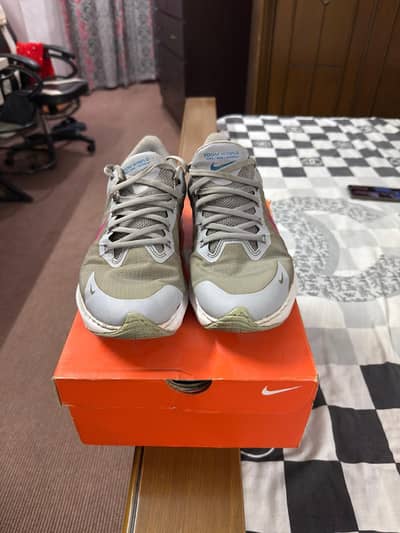 Nike shoes