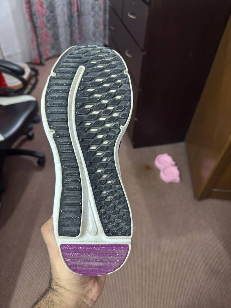 Nike shoes 6