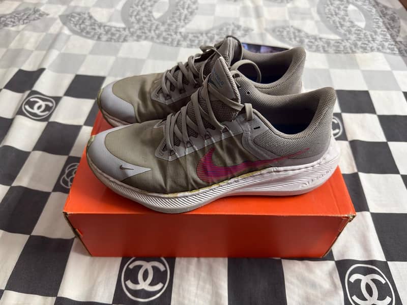 Nike shoes 10