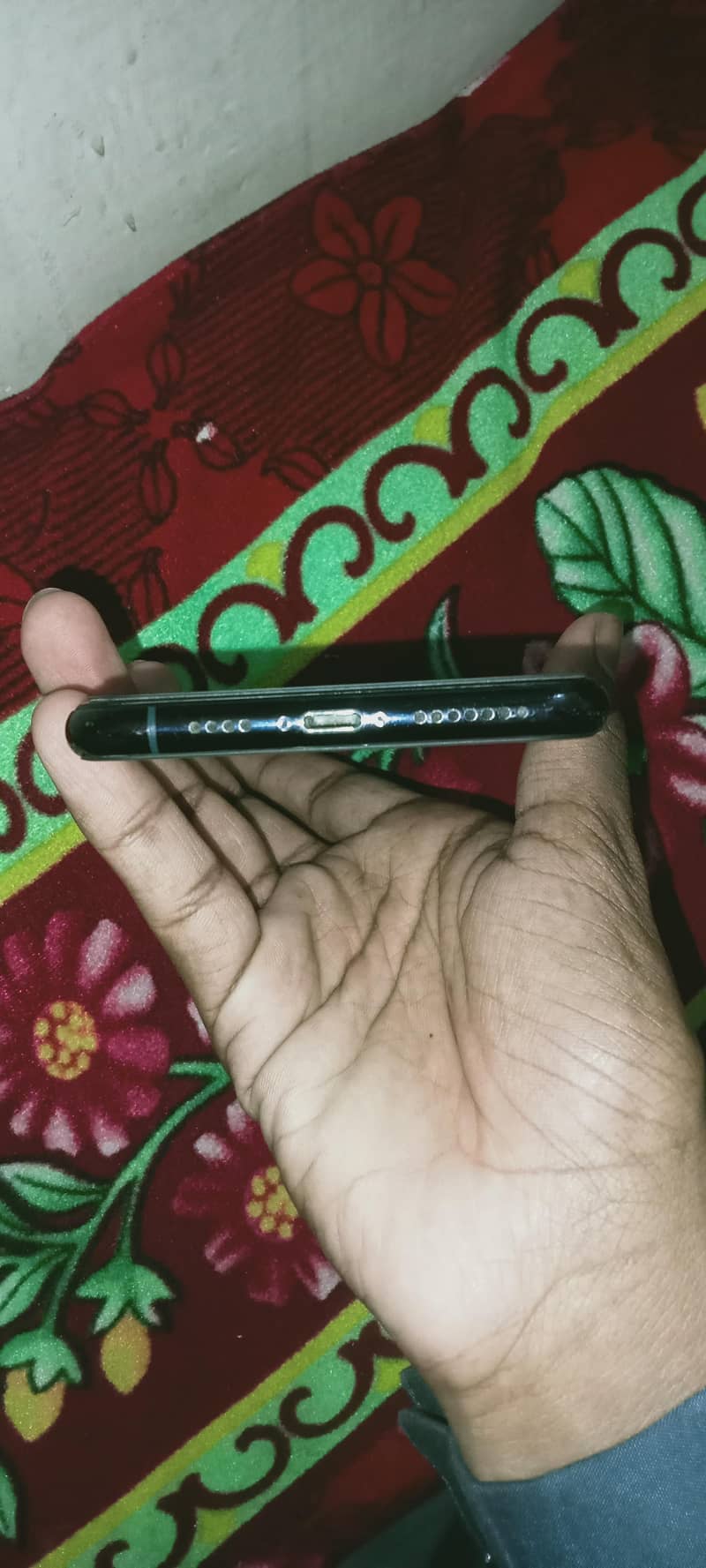 Apple iPhone 11 Pro Max 2