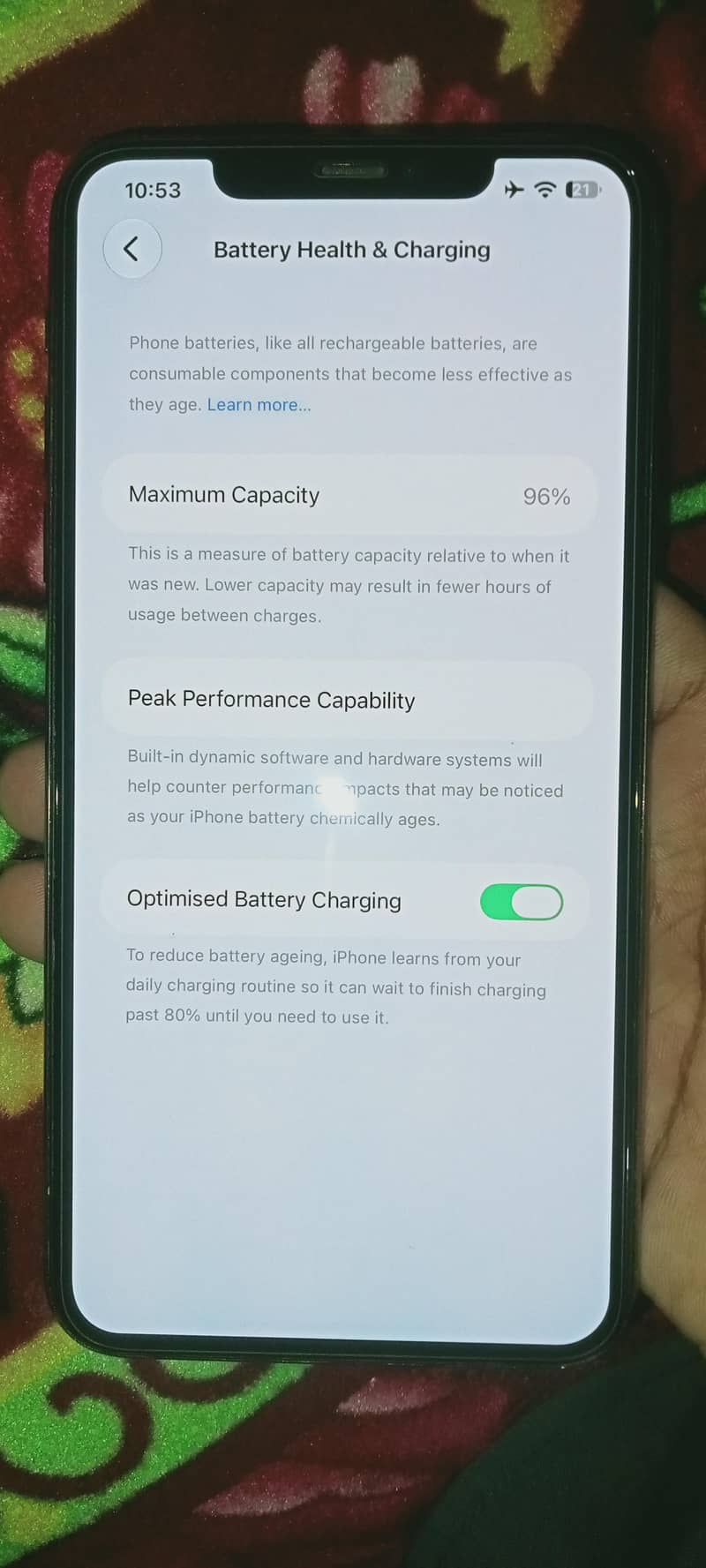 Apple iPhone 11 Pro Max 4