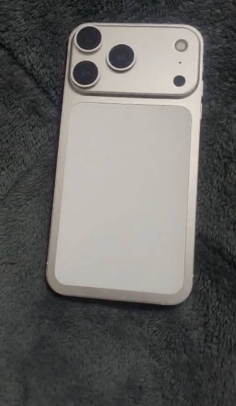 Apple iPhone 11 0