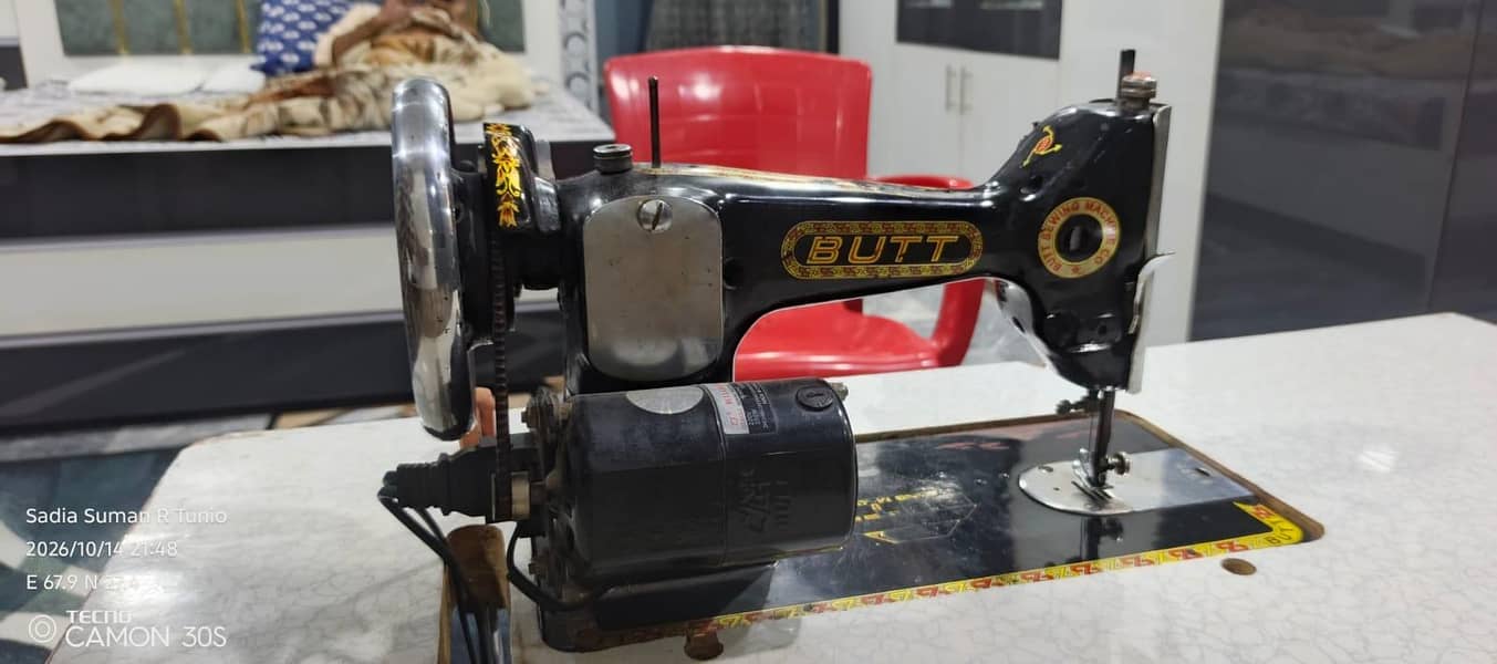 Butt Sewing Machine 1
