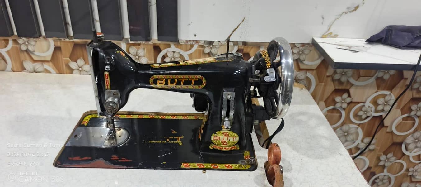 Butt Sewing Machine 2