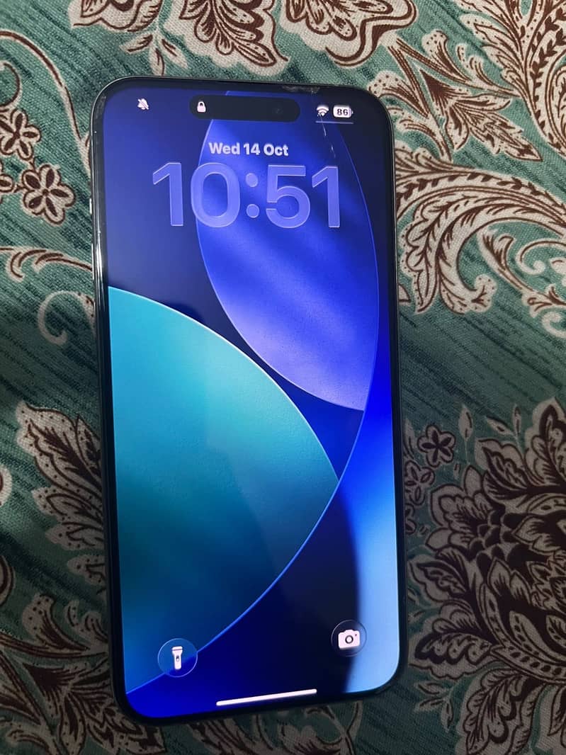 Apple iPhone 15 Pro Max 4