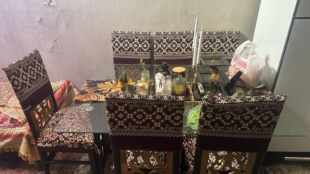 6 seatsr wood dining table 0