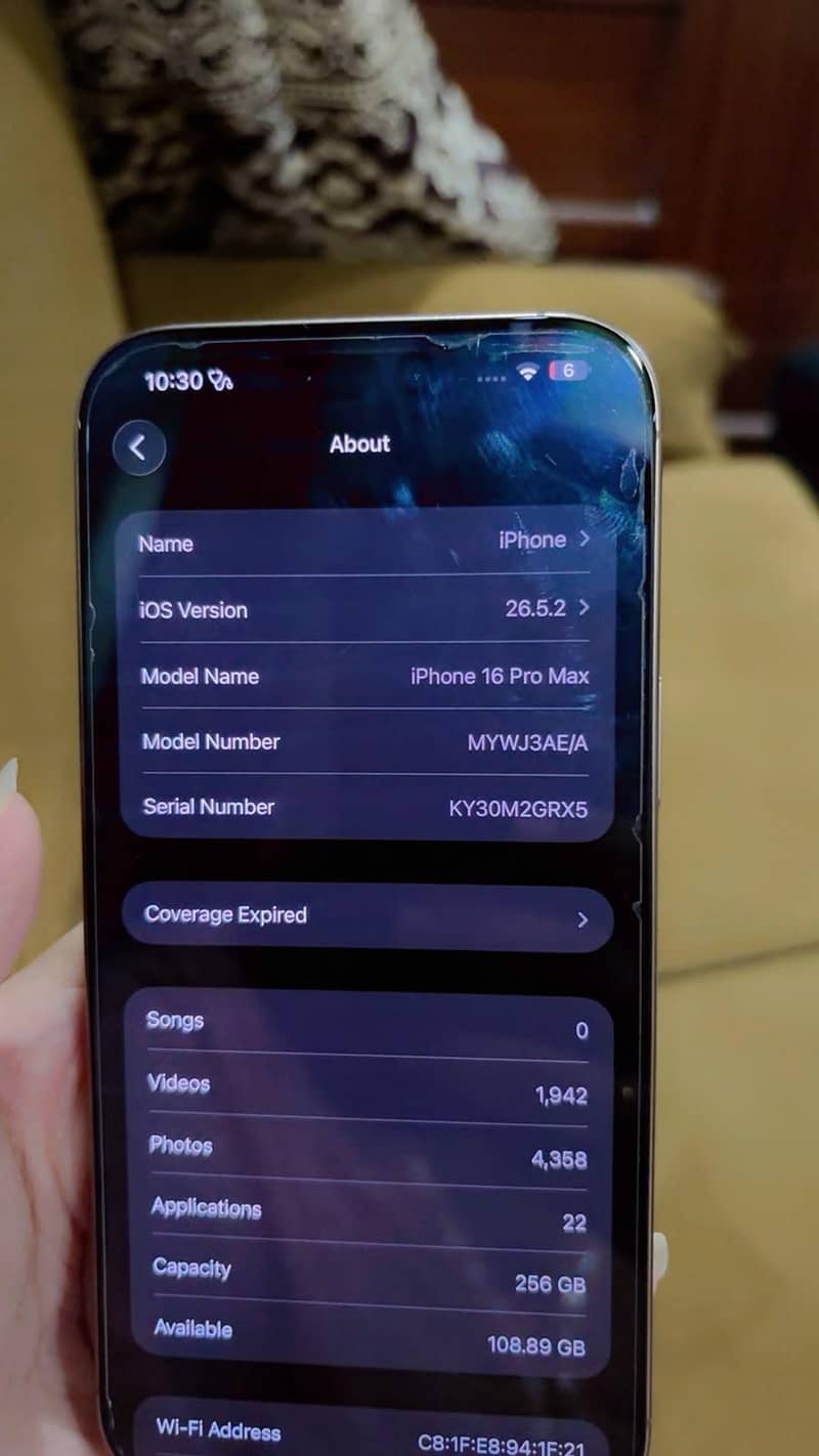 Apple iPhone 16 Pro Max 8