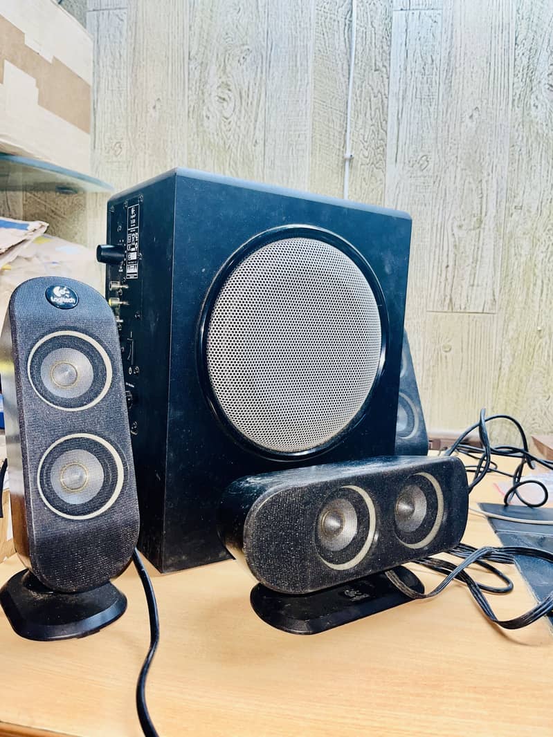 Logitech X-530 5.1 1