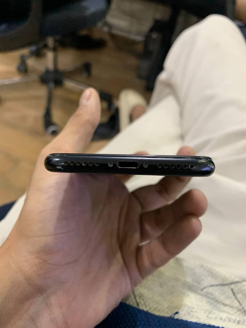 Apple iPhone SE 4