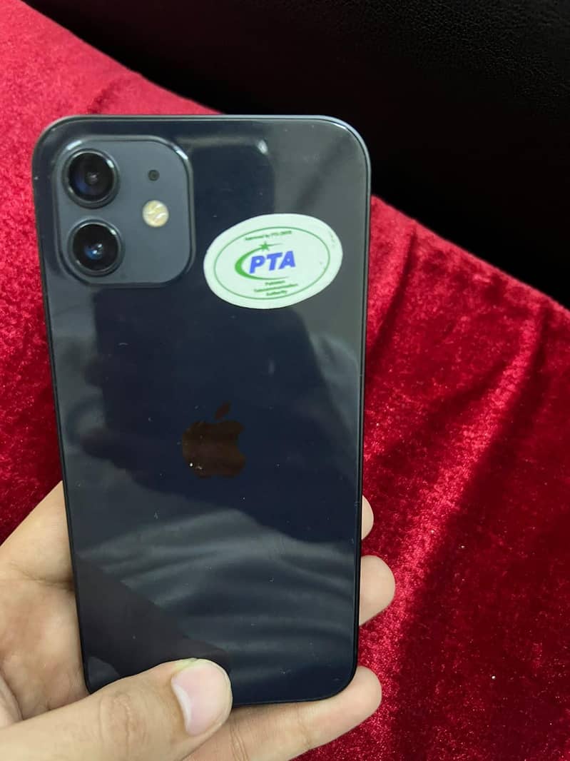 Apple iPhone 12 0