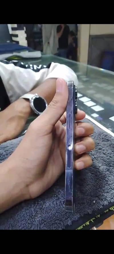 Apple iPhone 14 Pro