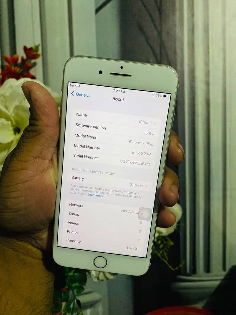 Apple iPhone 7 Plus 0
