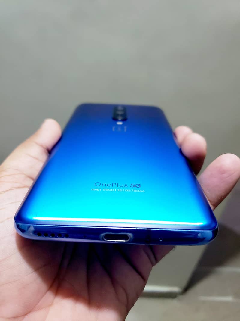 One Plus 7 Pro 5G 3