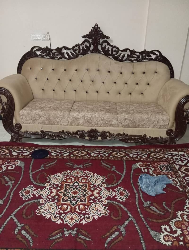 Sofa Set 5 Seator 1
