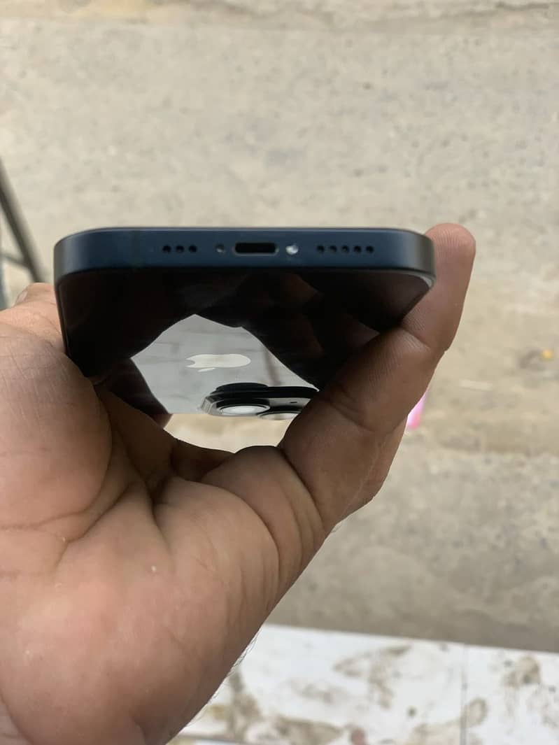 Apple iPhone 14 1