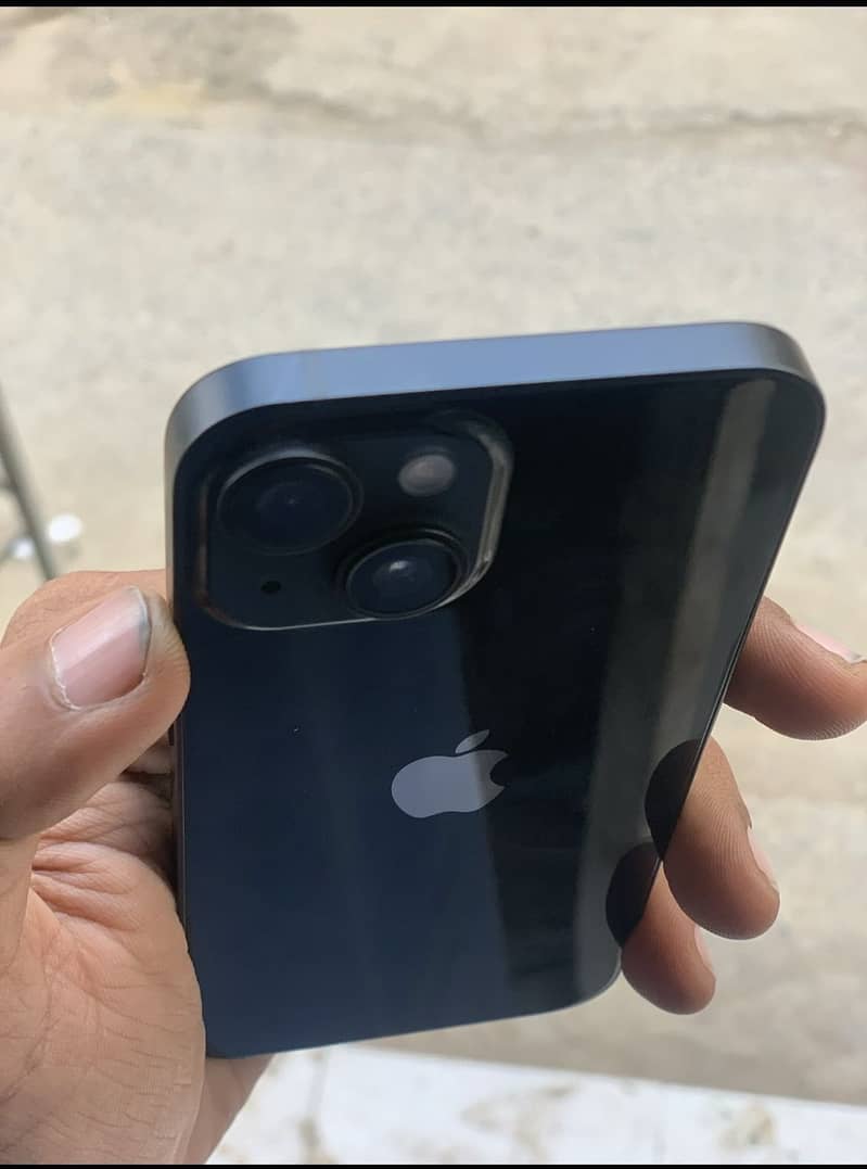 Apple iPhone 14 2