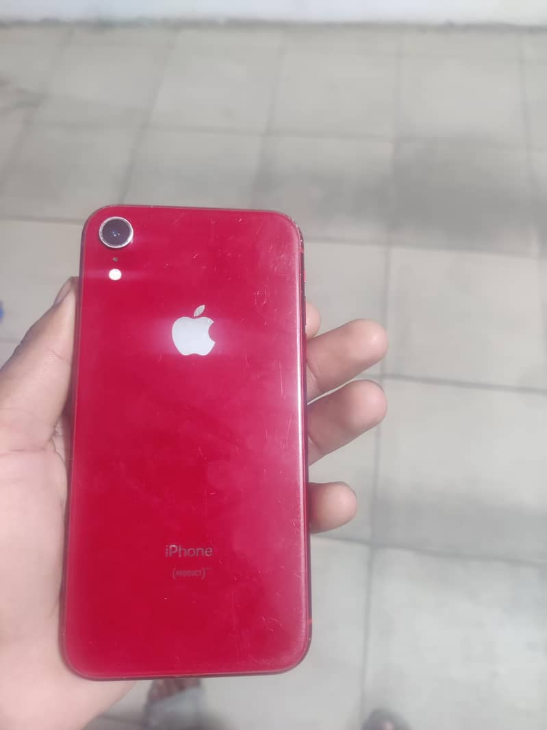 Apple iPhone XR 6
