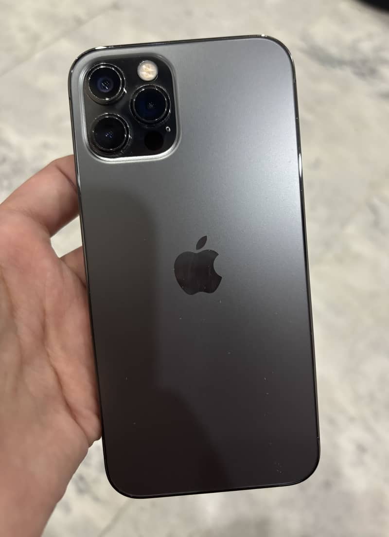 Apple iPhone 12 Pro 0