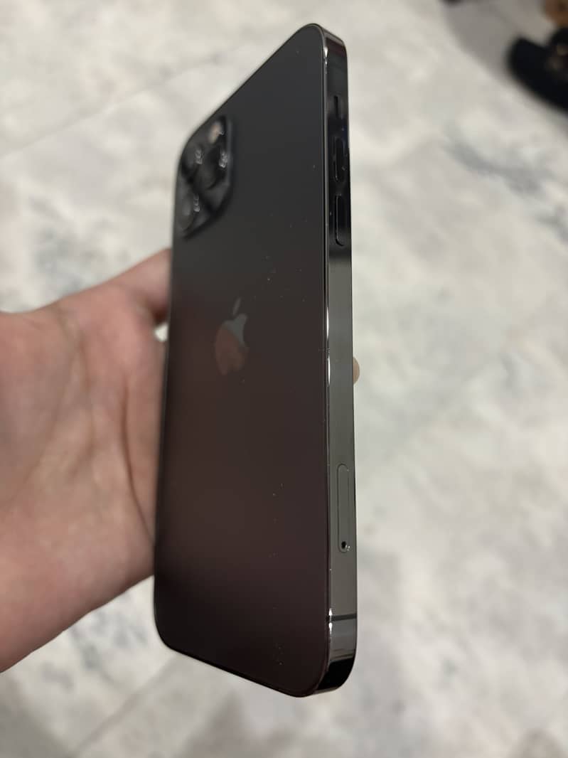 Apple iPhone 12 Pro 6
