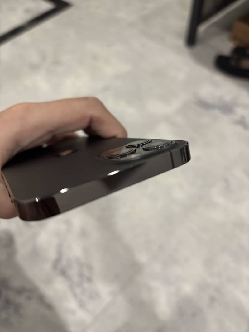Apple iPhone 12 Pro 8