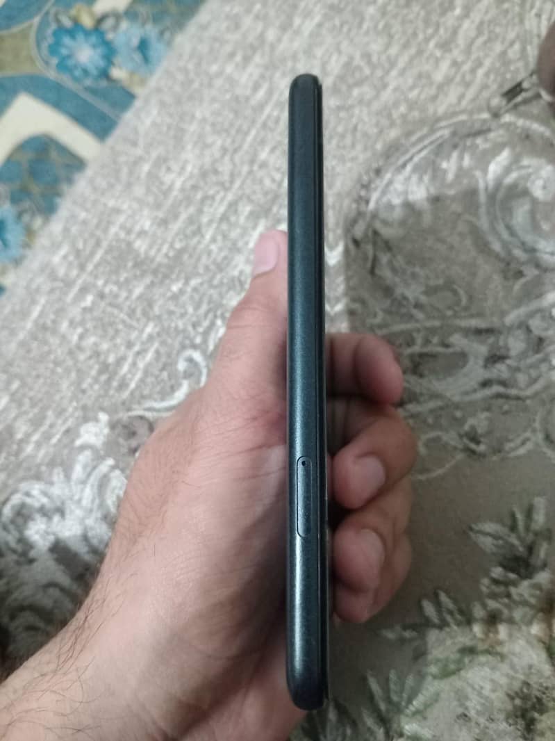 Google Pixel 5 1