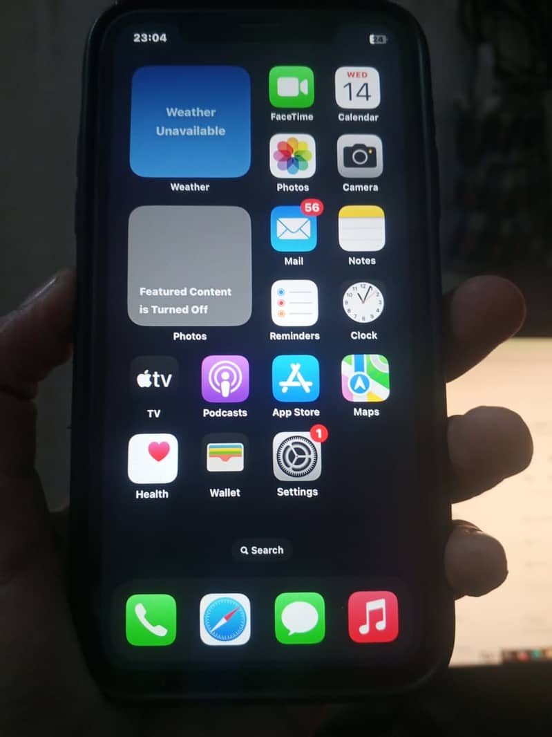 iPhone XR 0