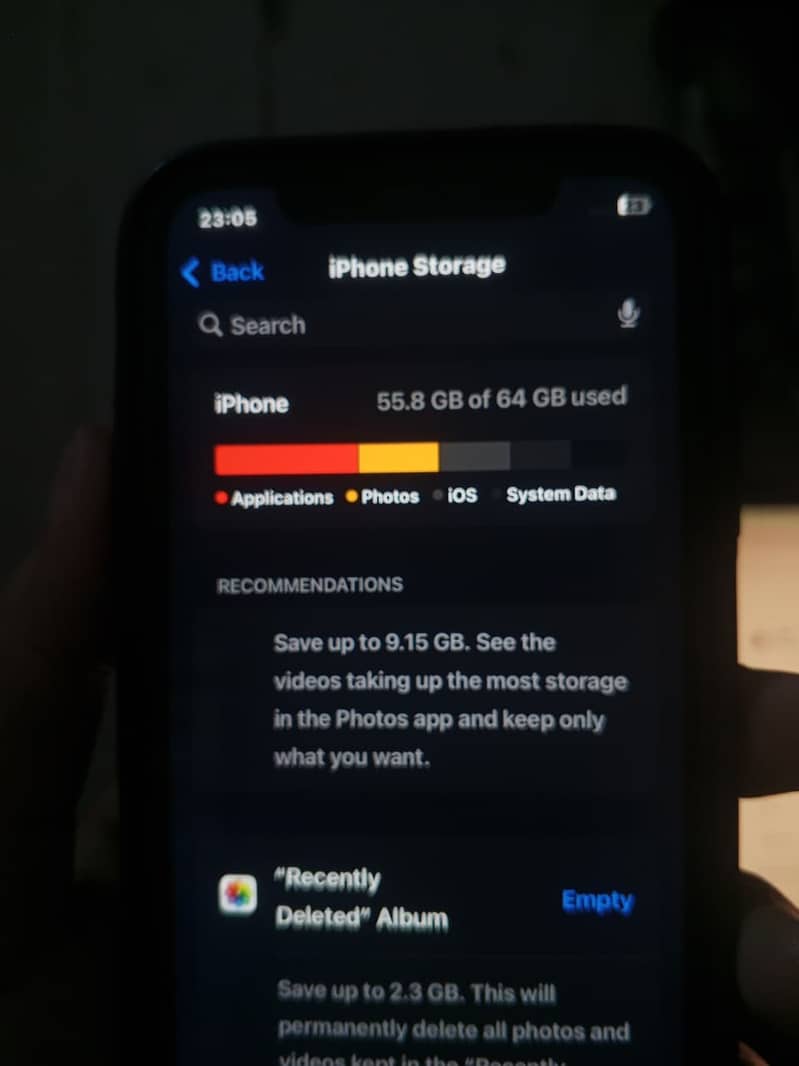 iPhone XR 1