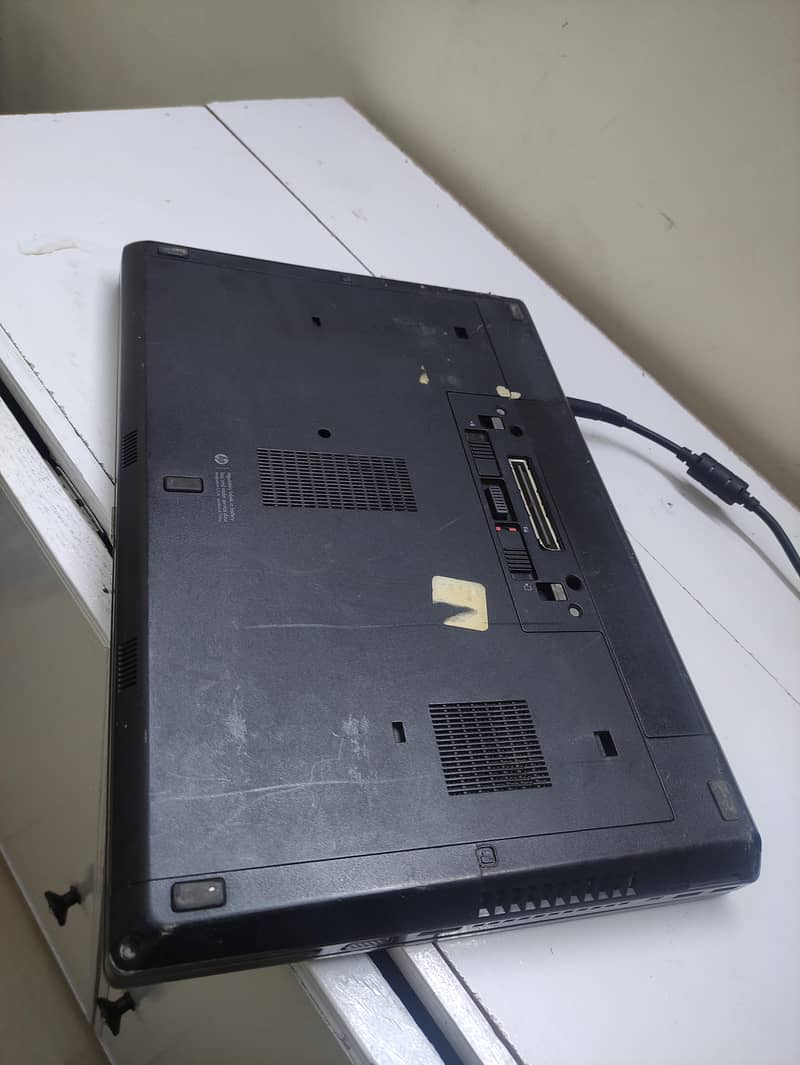 HP ProBook 6560b 1